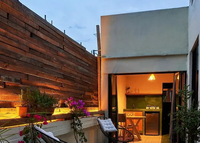 La Mina Beauty Great Location & Comfort
